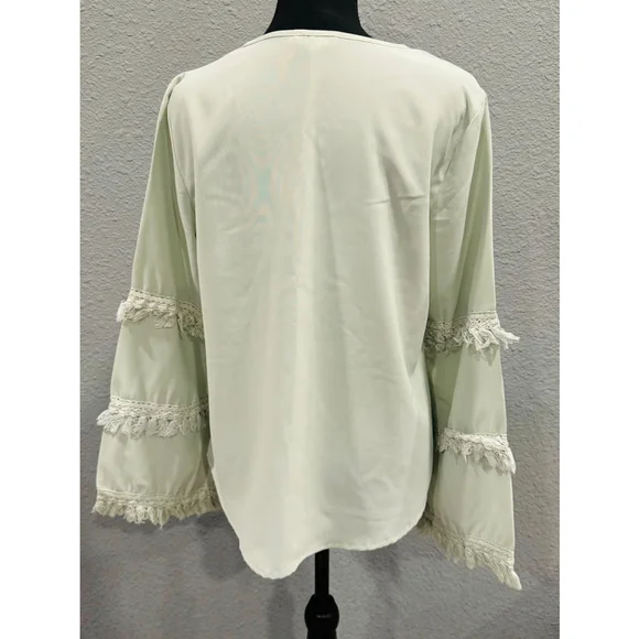 Women's Main Strip Green Blouse Size M - Picture 3 of 8